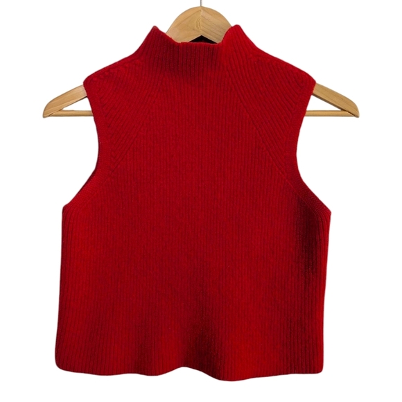Aritzia - Wilfred - Red Sleeveless Knit Top - 100% Italian Yarn - Picture 1 of 5